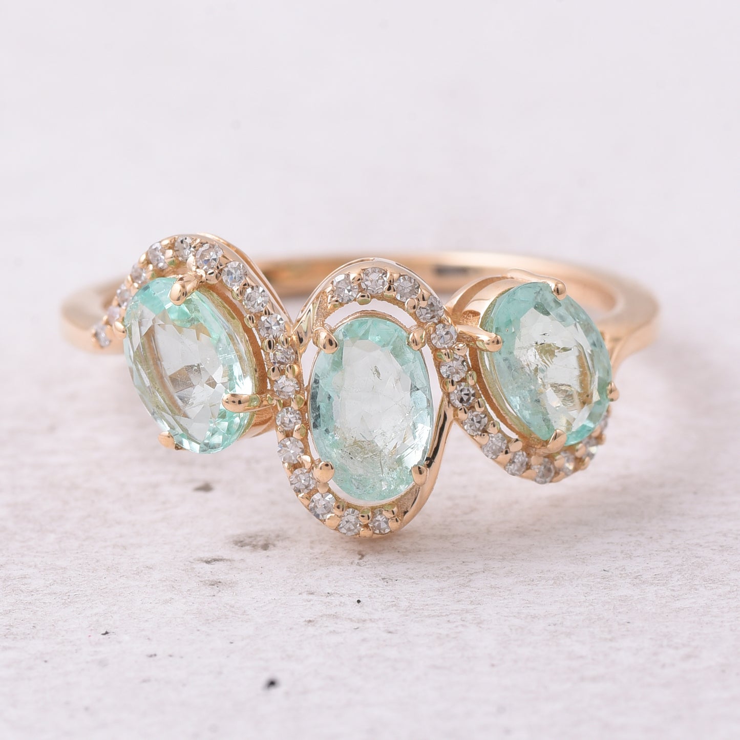 1.37 Ct Oval Natural Emerald 14K Gold Ring