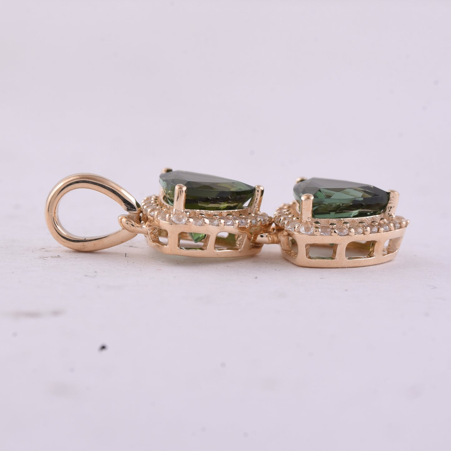 1.61 Ct Trillion Tourmaline 9K Gold Pendant