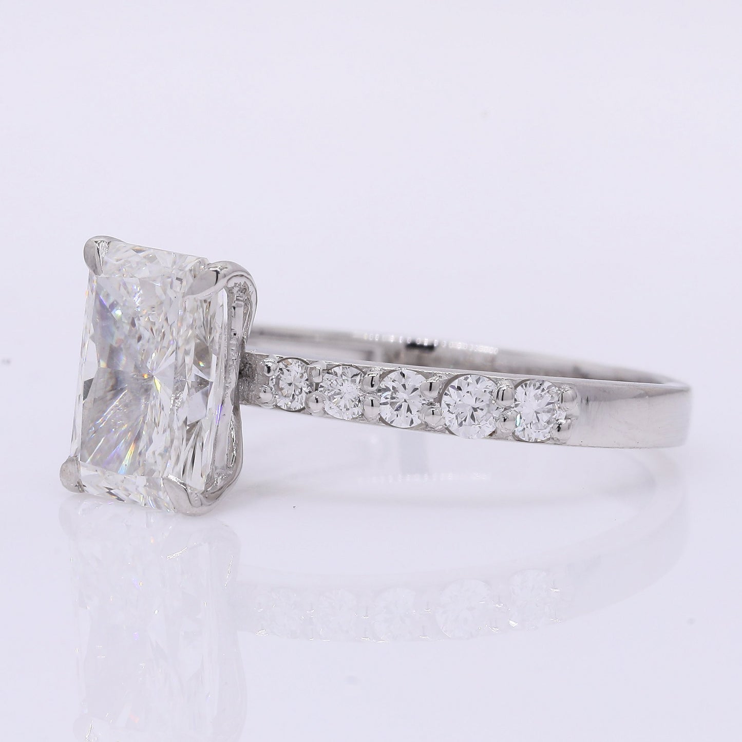 2.07 Carats Lab Grown Diamond 950 Platinum Ring