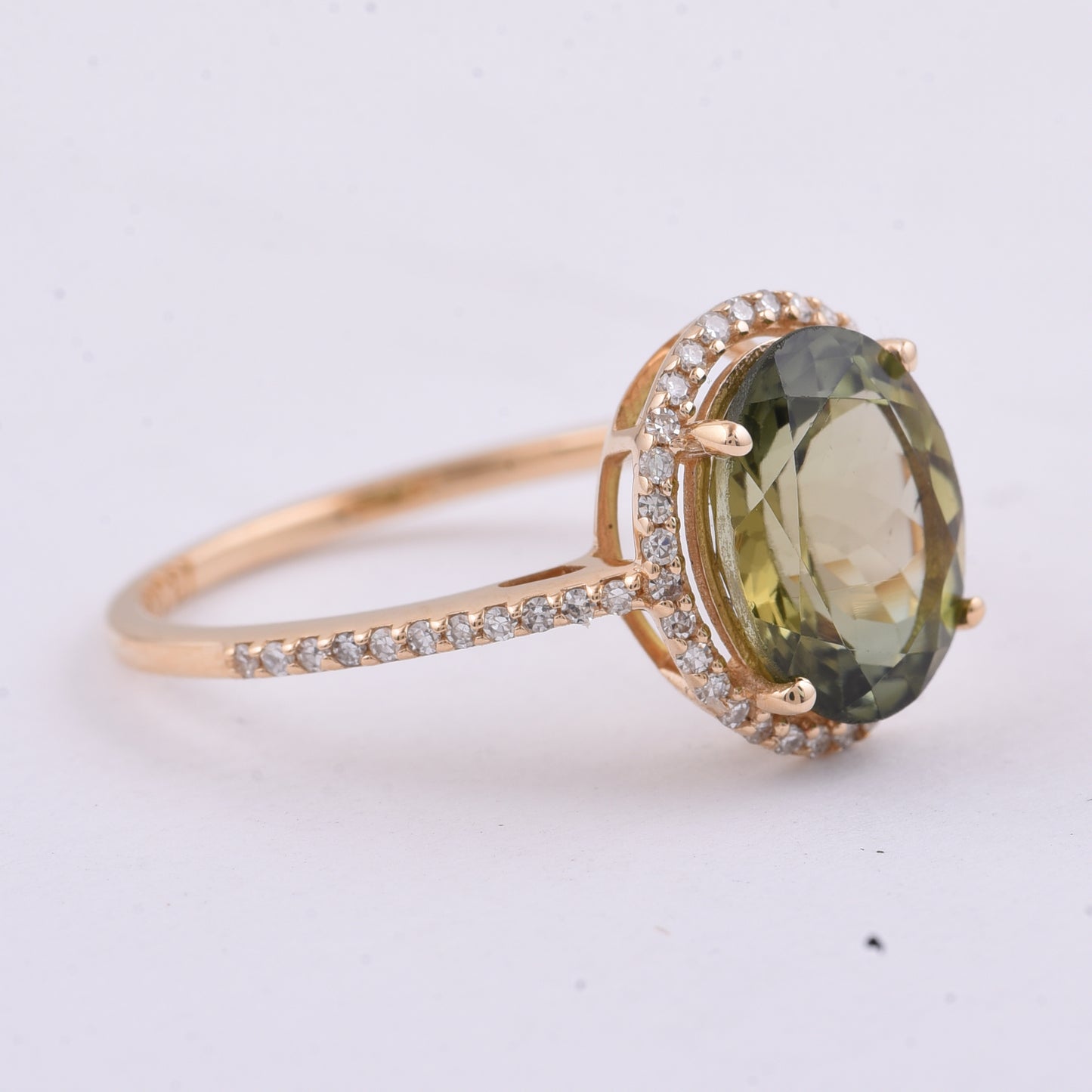 2.59 Ct Oval Natural Tourmaline 14K Gold Ring