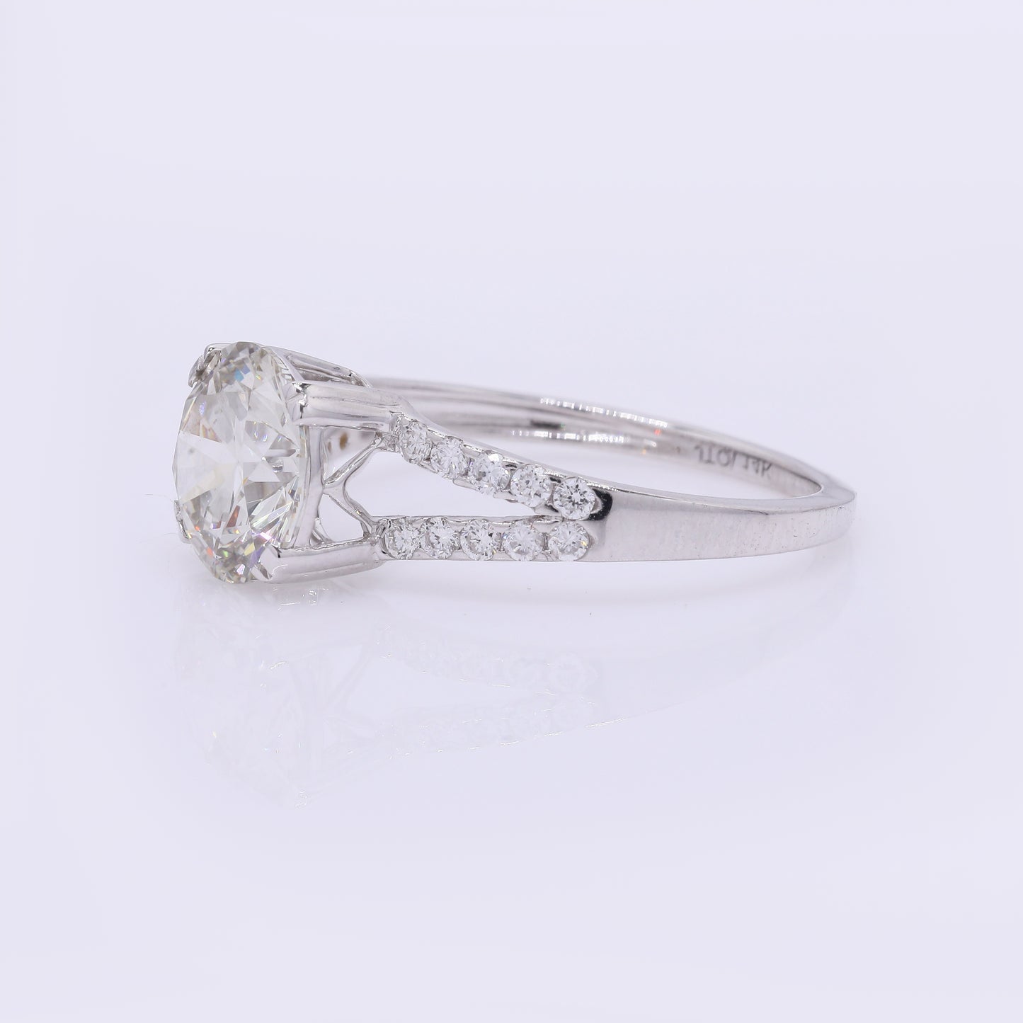 2.25 Carats Lab Grown Diamond 14K Gold Ring