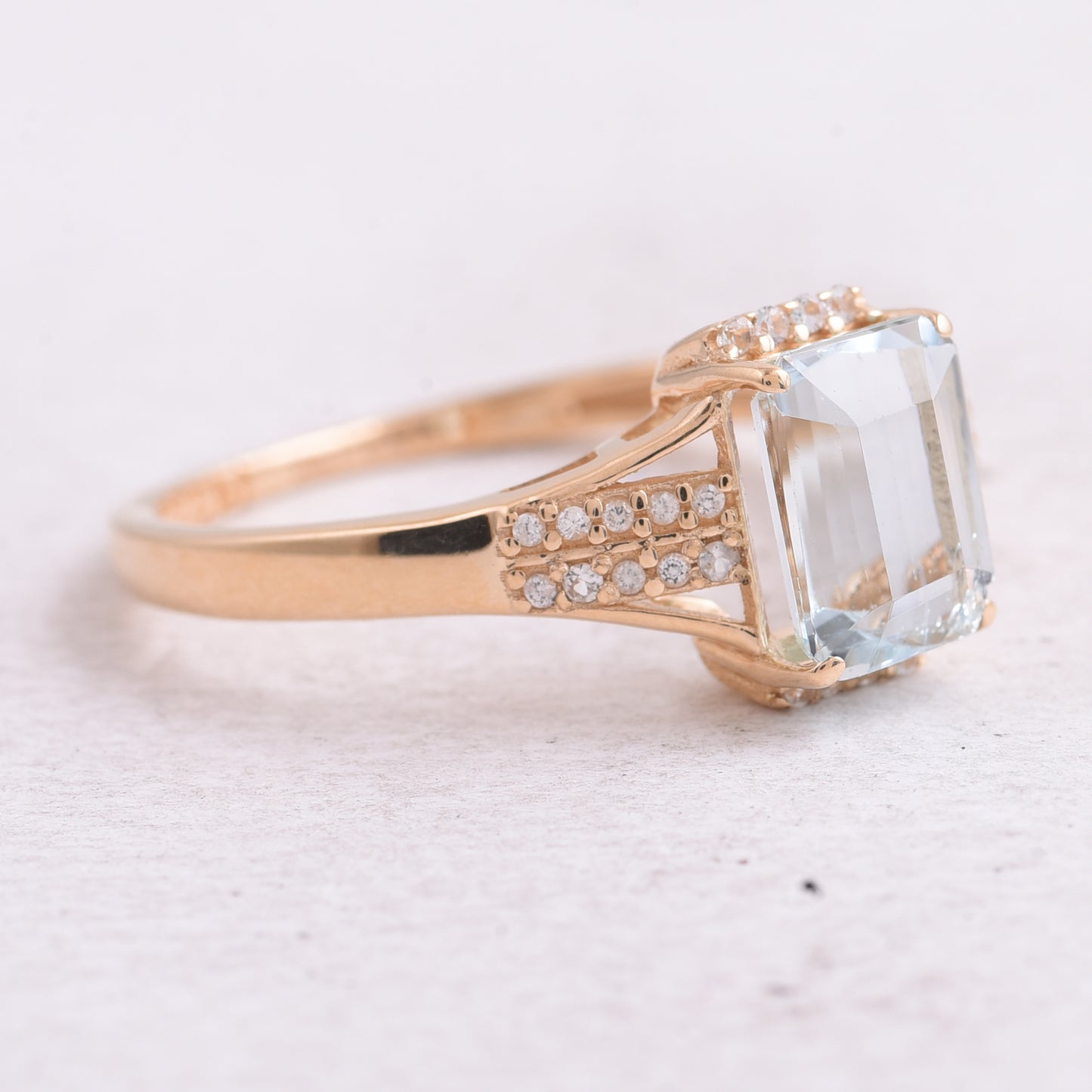 1.38 Ct Octagon Step Cut Natural Aquamarine 14K Gold Ring
