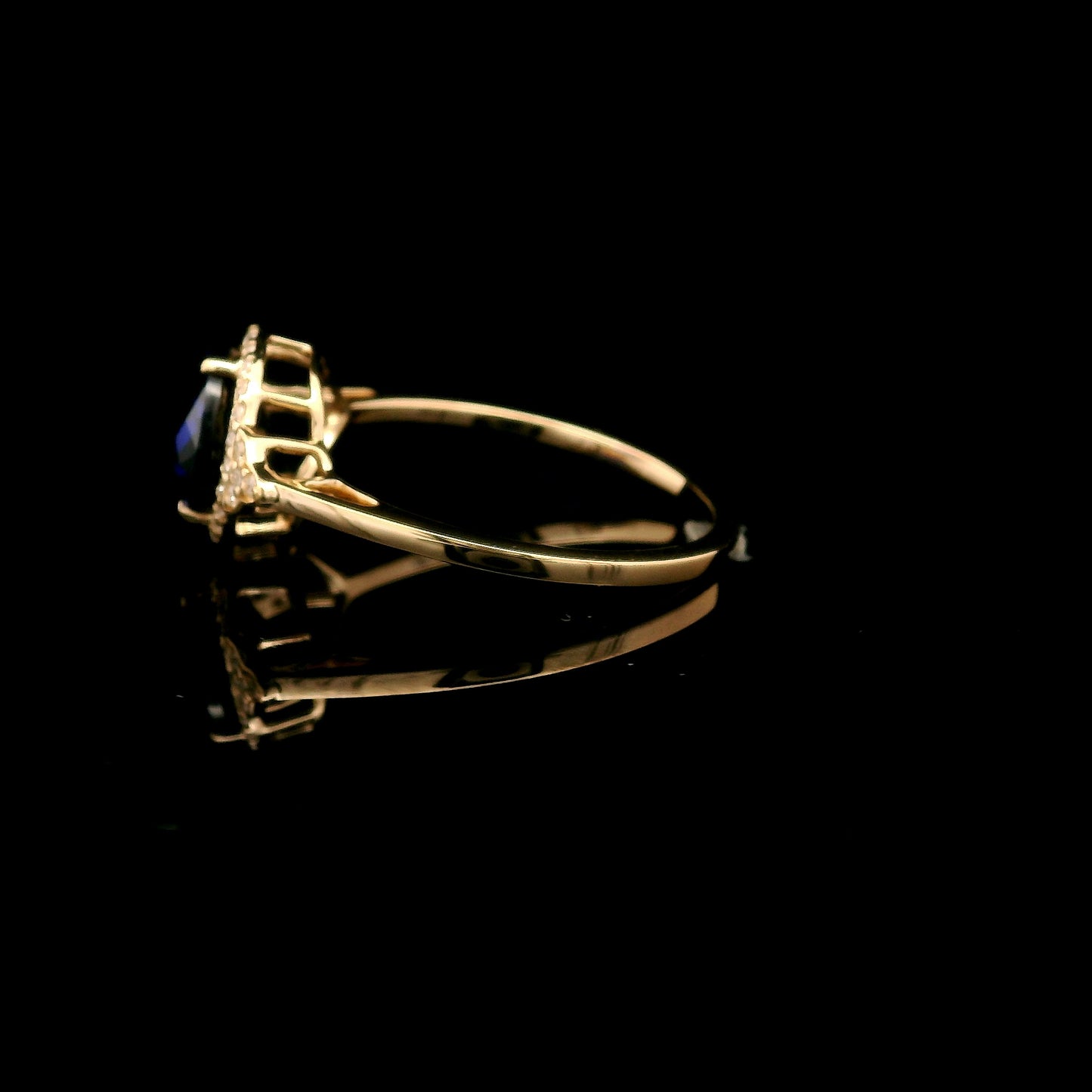 2.25 Ct Pear Mixed Cut Lab Grown Sapphire 14K Gold Ring