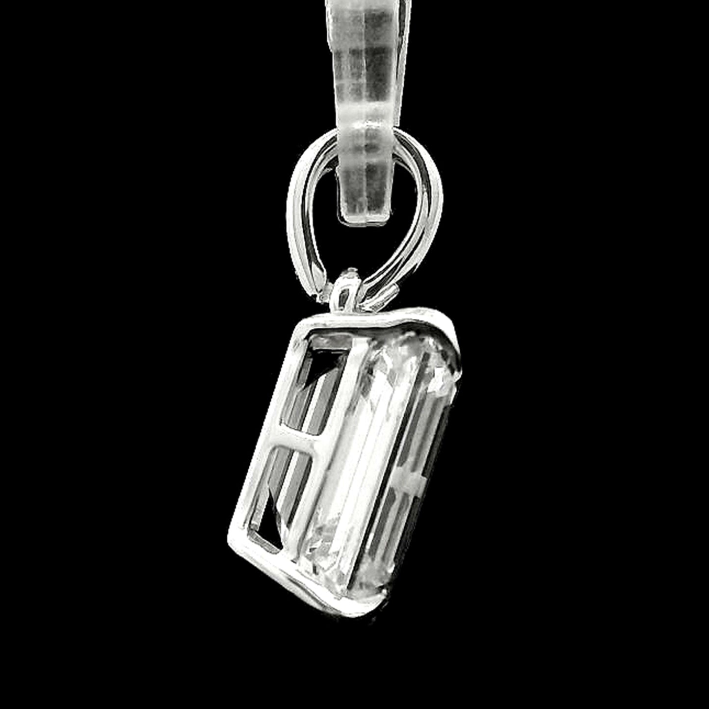 2.23 Carats Lab Grown Diamond 14K Gold Pendant