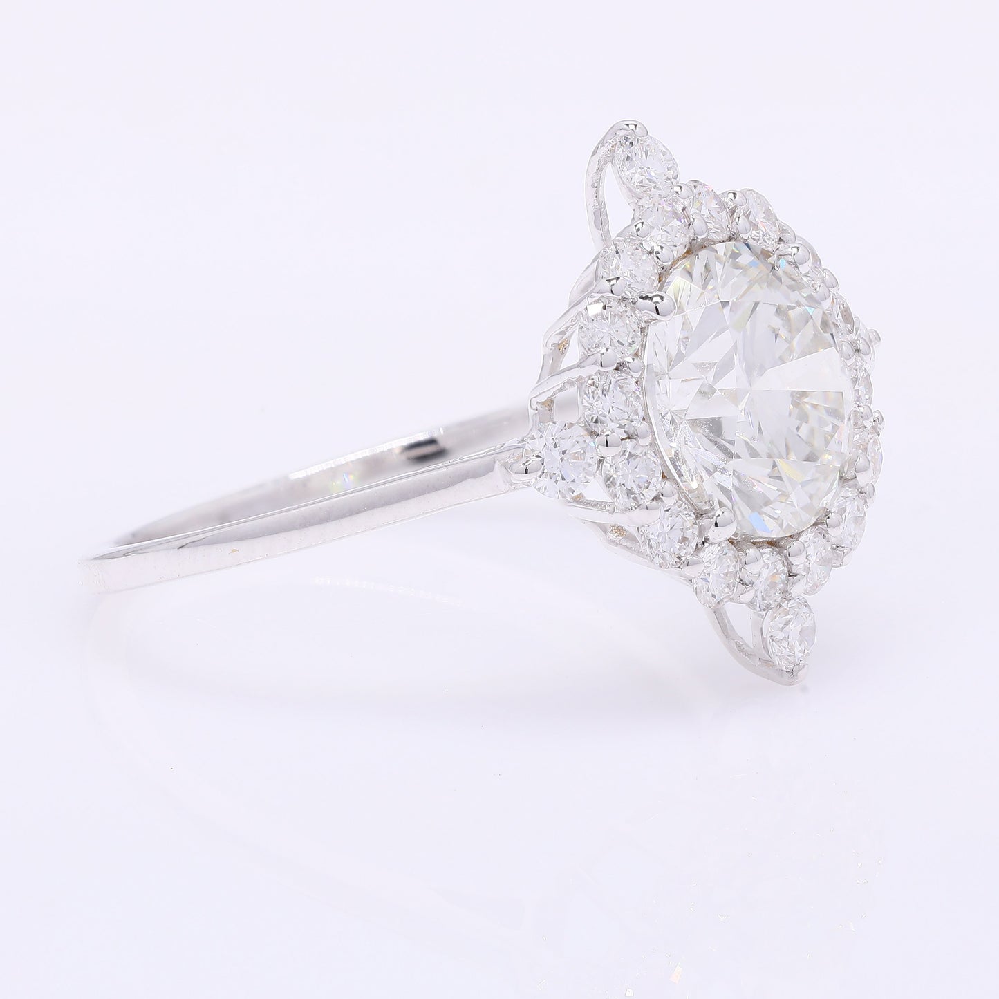 2.57 Carats Lab Grown Diamond 14K Gold Ring