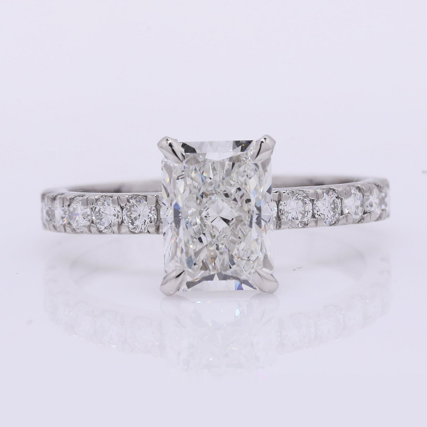 2.49 Carats Lab Grown Diamond 950 Platinum Ring