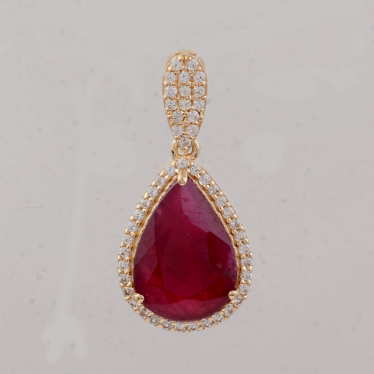 2.64 Ct Pear Ruby 9K Gold Pendant