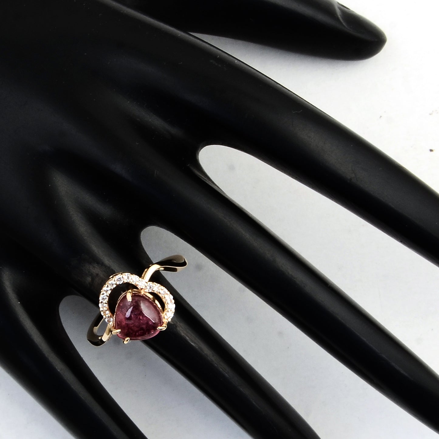 2.54 Ct Heart Tourmaline 14K Gold Ring