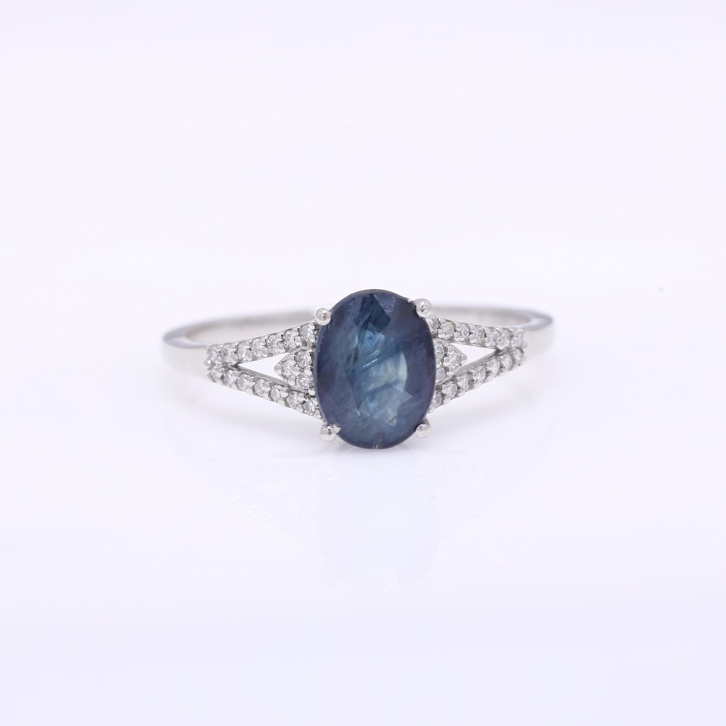 1.94 Ct Oval Mixed Cut Natural Sapphire 950 Platinum Ring