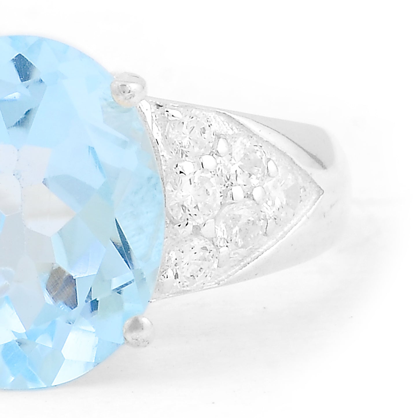 5.00 Ct Oval Swiss Blue Topaz, Cubic Zirconia 925 Sterling Silver Ring
