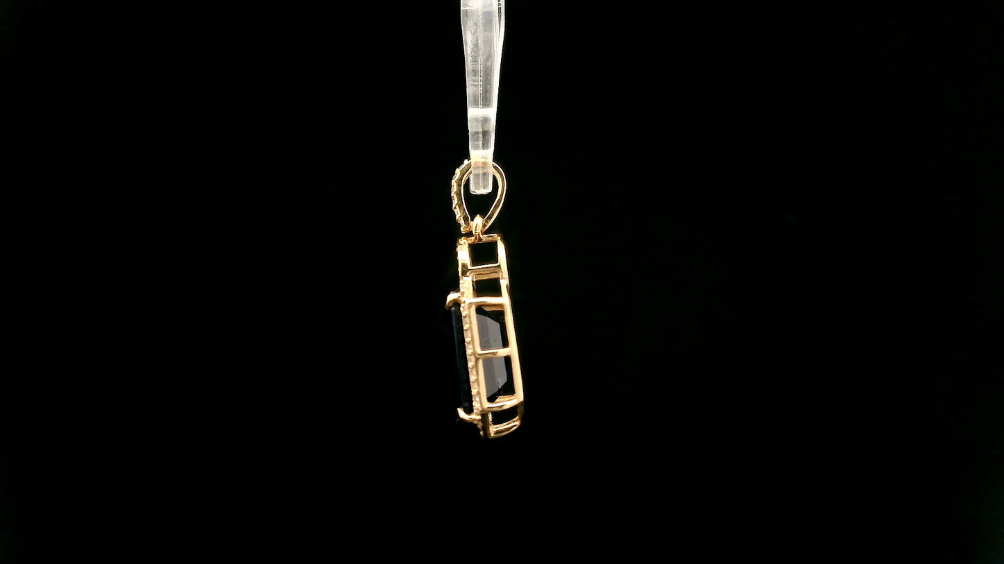 5.22 Ct Octagon Natural Sapphire 14K Gold Pendant