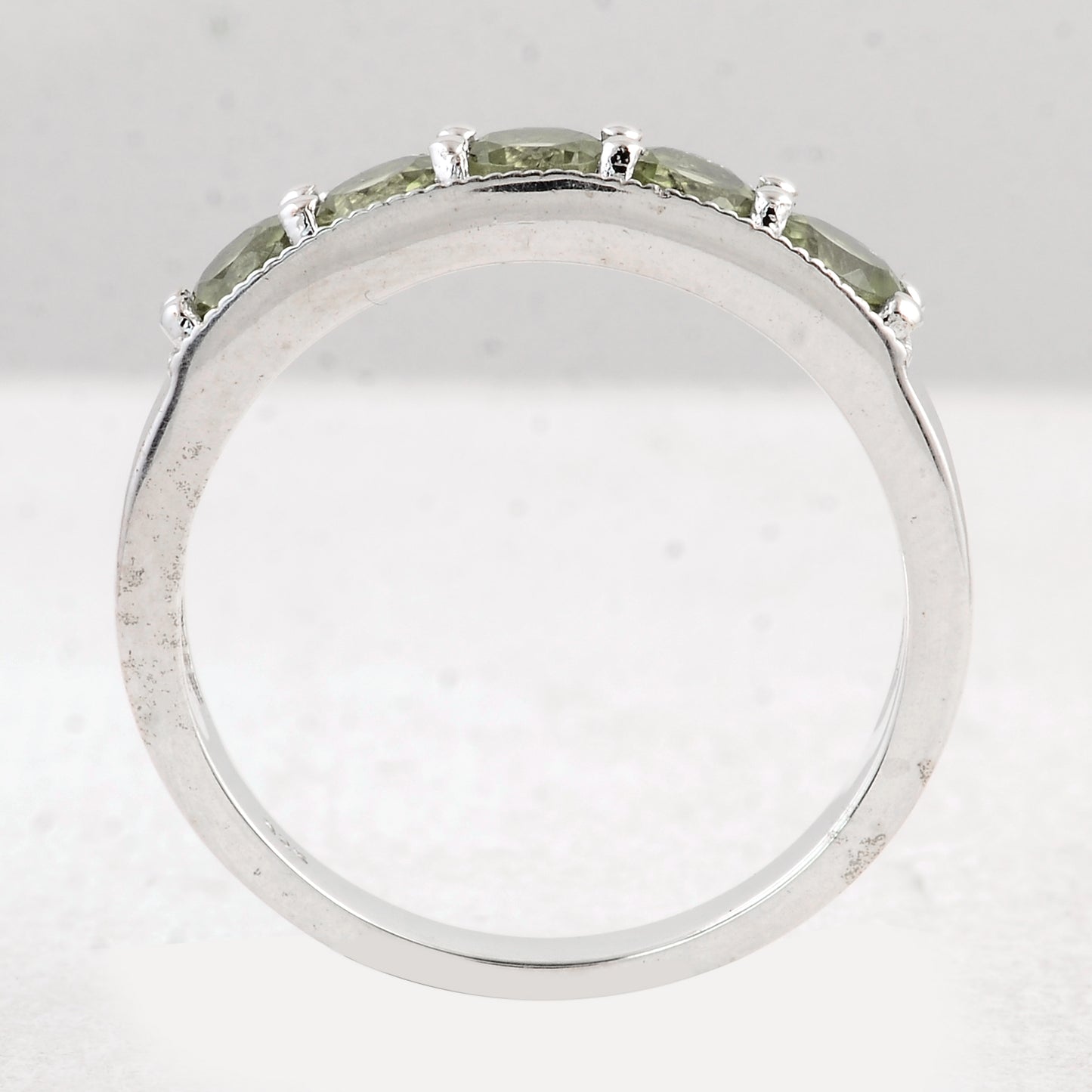 1.43 Ct Round Peridot 925 Sterling Silver Ring