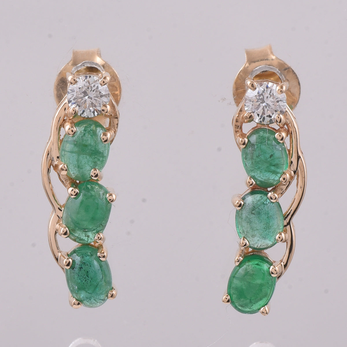1.18 Ct Oval Cabochon Cut Natural Emerald 14K Gold Earrings