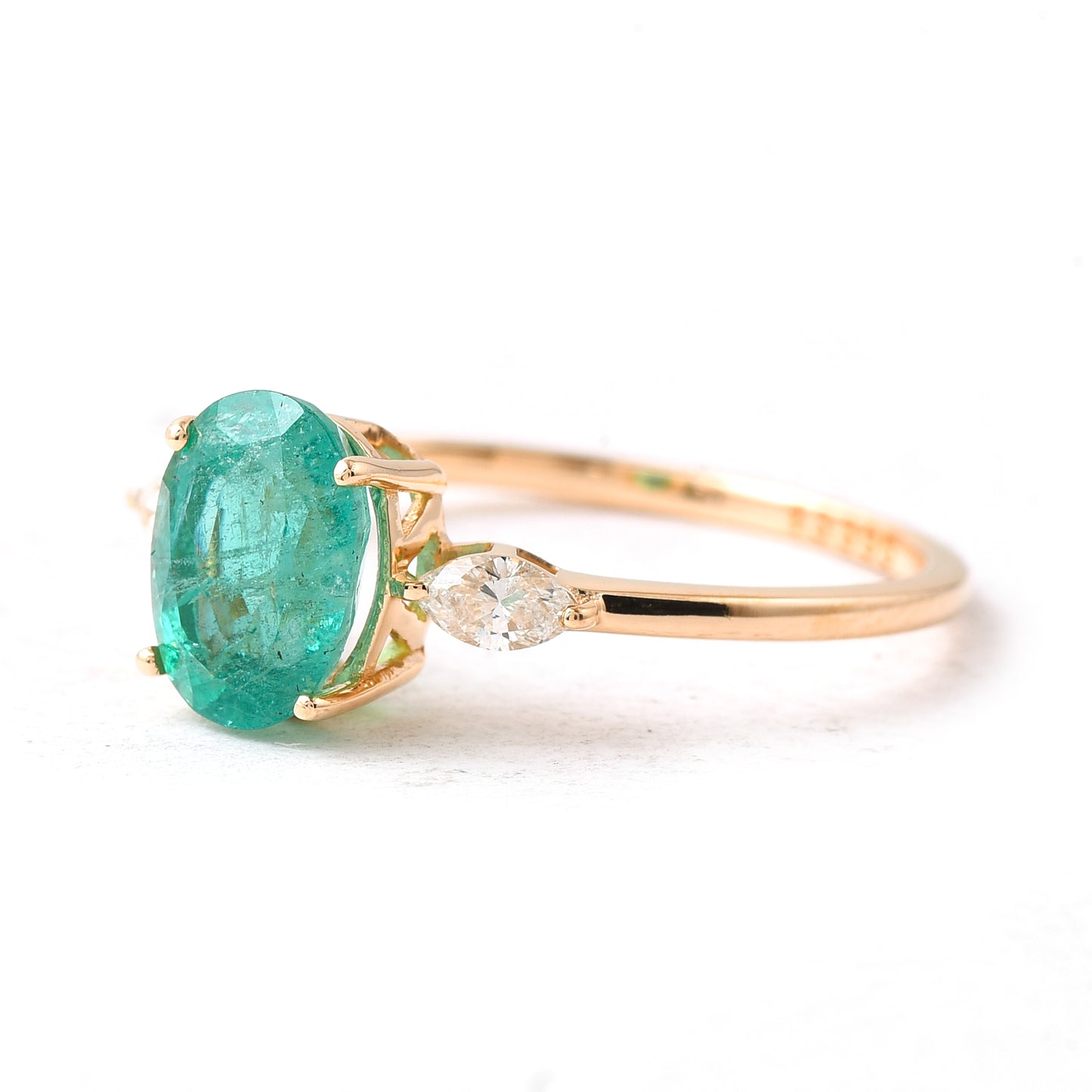 1.55 Ct Oval Emerald 14K Gold Ring