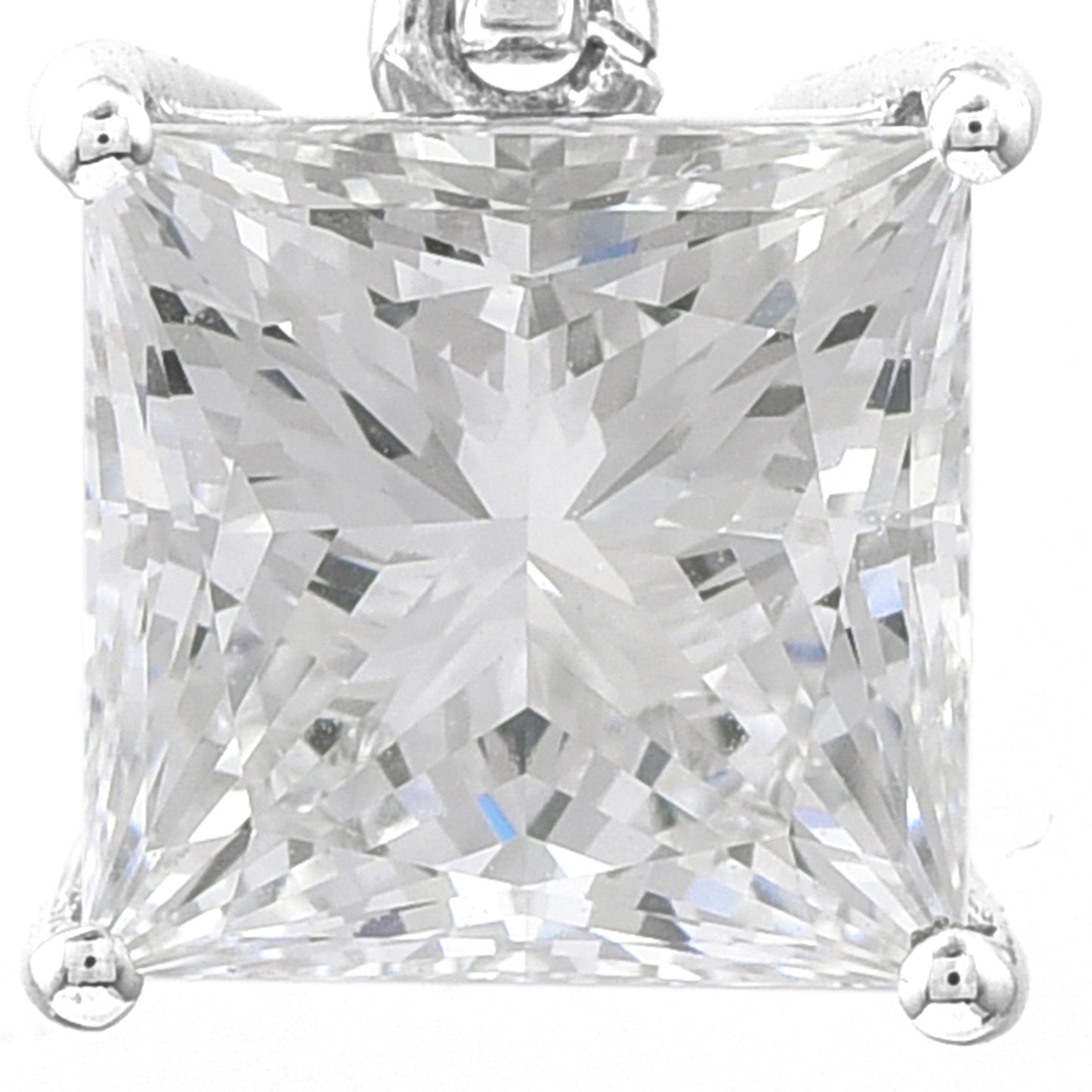 2.07 Carats Lab Grown Diamond 14K Gold Pendant