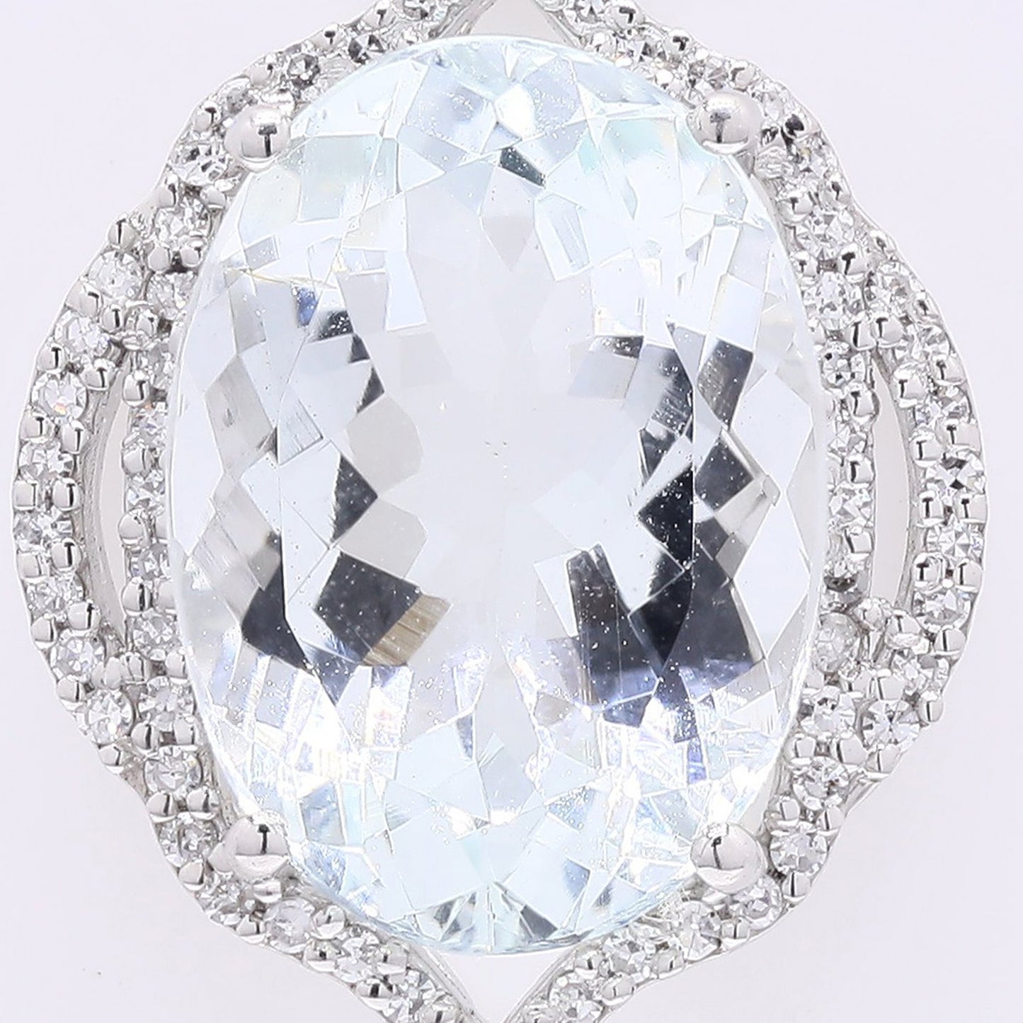 5.44 Ct Oval Mixed Cut Natural Aquamarine 950 Platinum Pendant