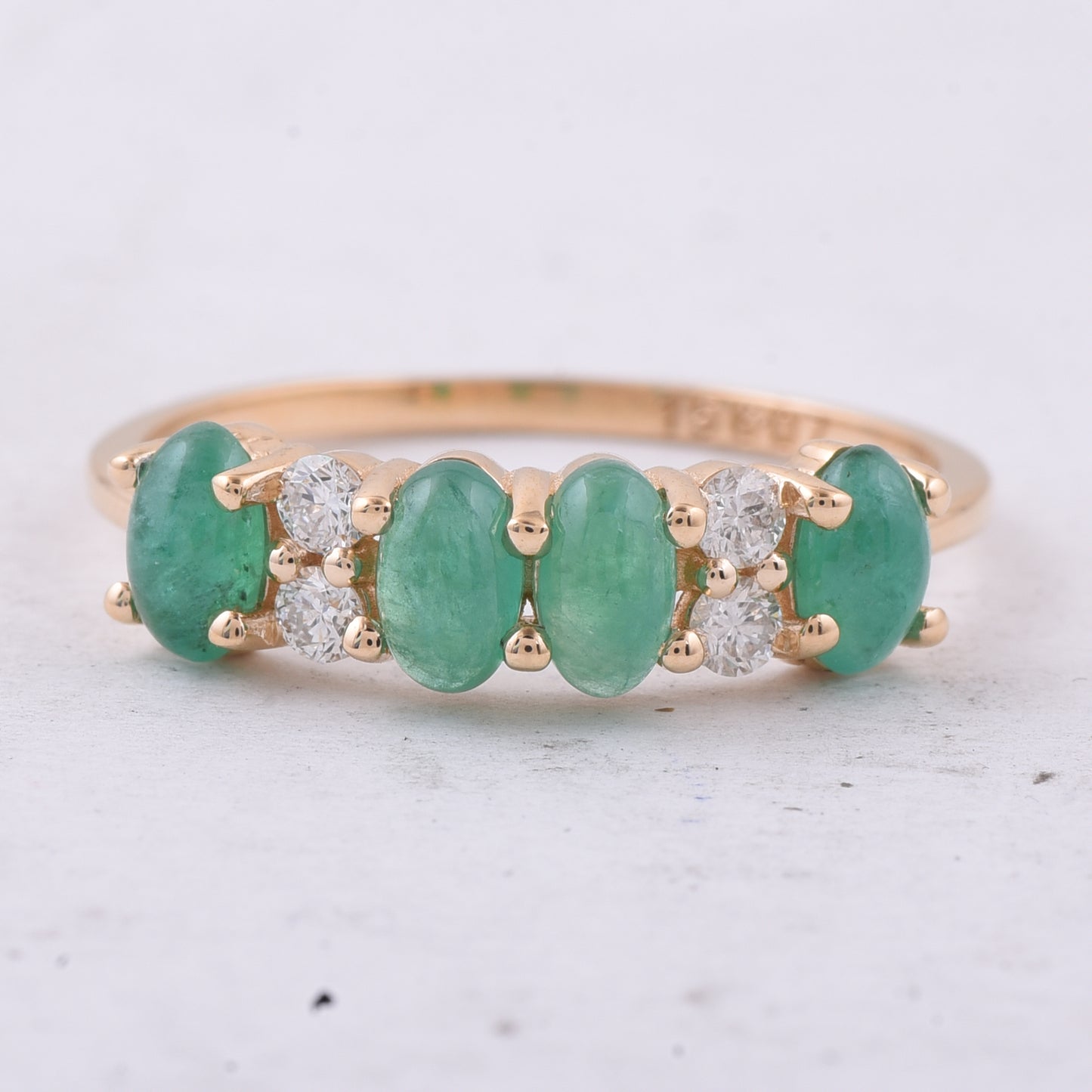 1.28 Ct Oval Cabochon Cut Natural Emerald 14K Gold Ring