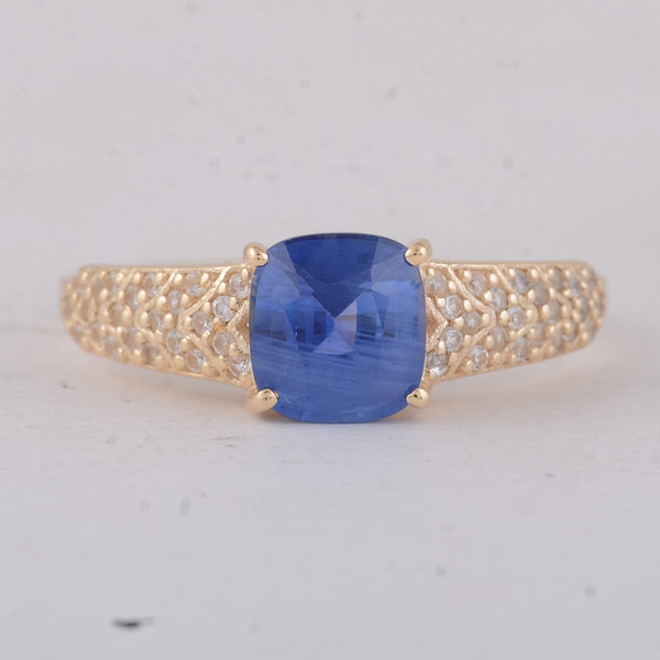 1.78 Ct Cushion Sapphire 9K Gold Ring