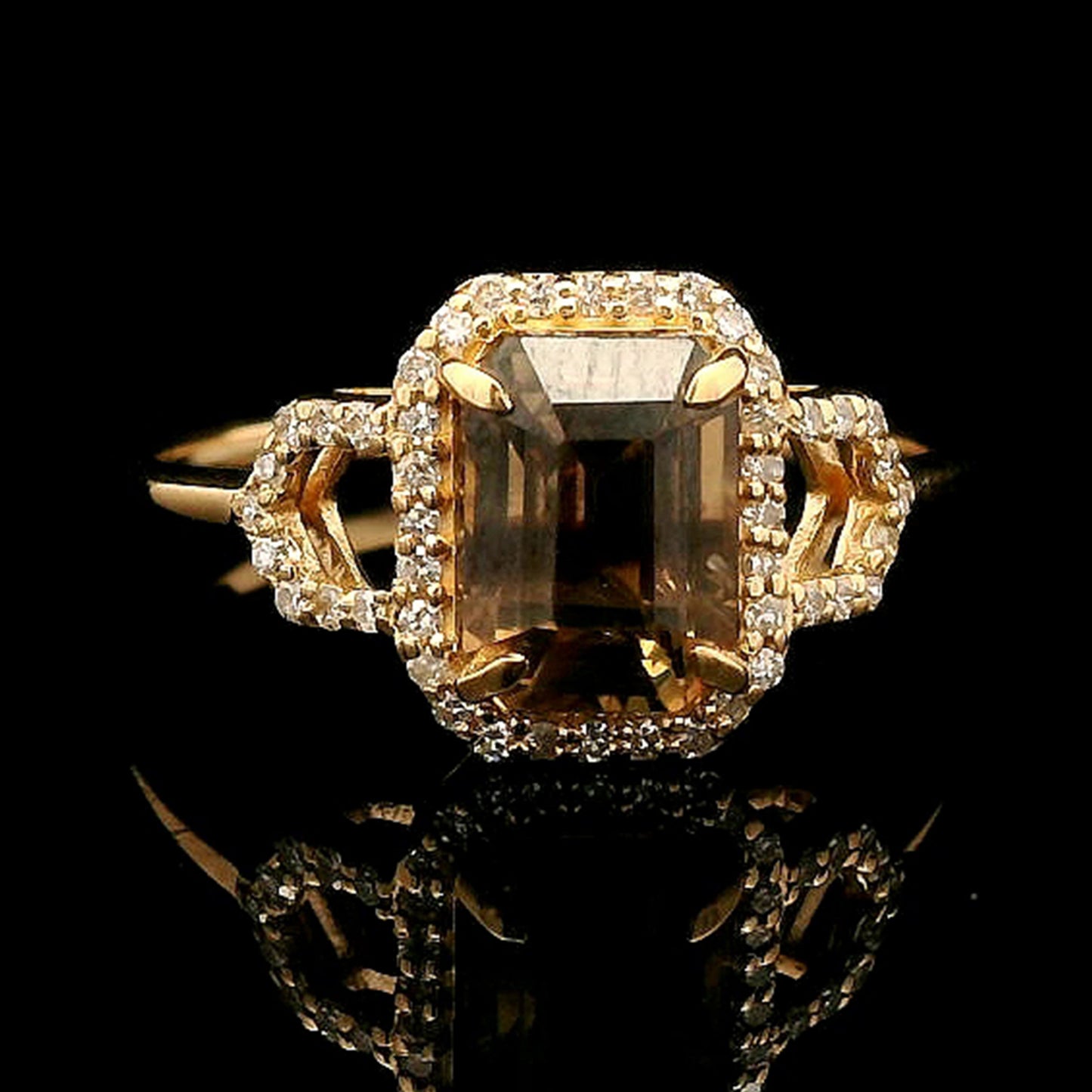 2.31 Ct Octagon Step Cut Natural Colour Change Sapphire 14K Gold Ring