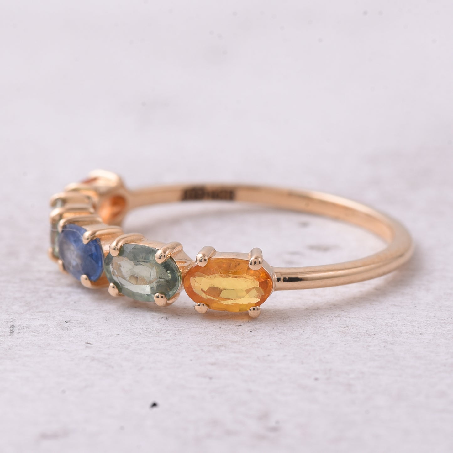 1.18 Ct Oval Natural Multi-Coloured Sapphire 14K Gold Ring