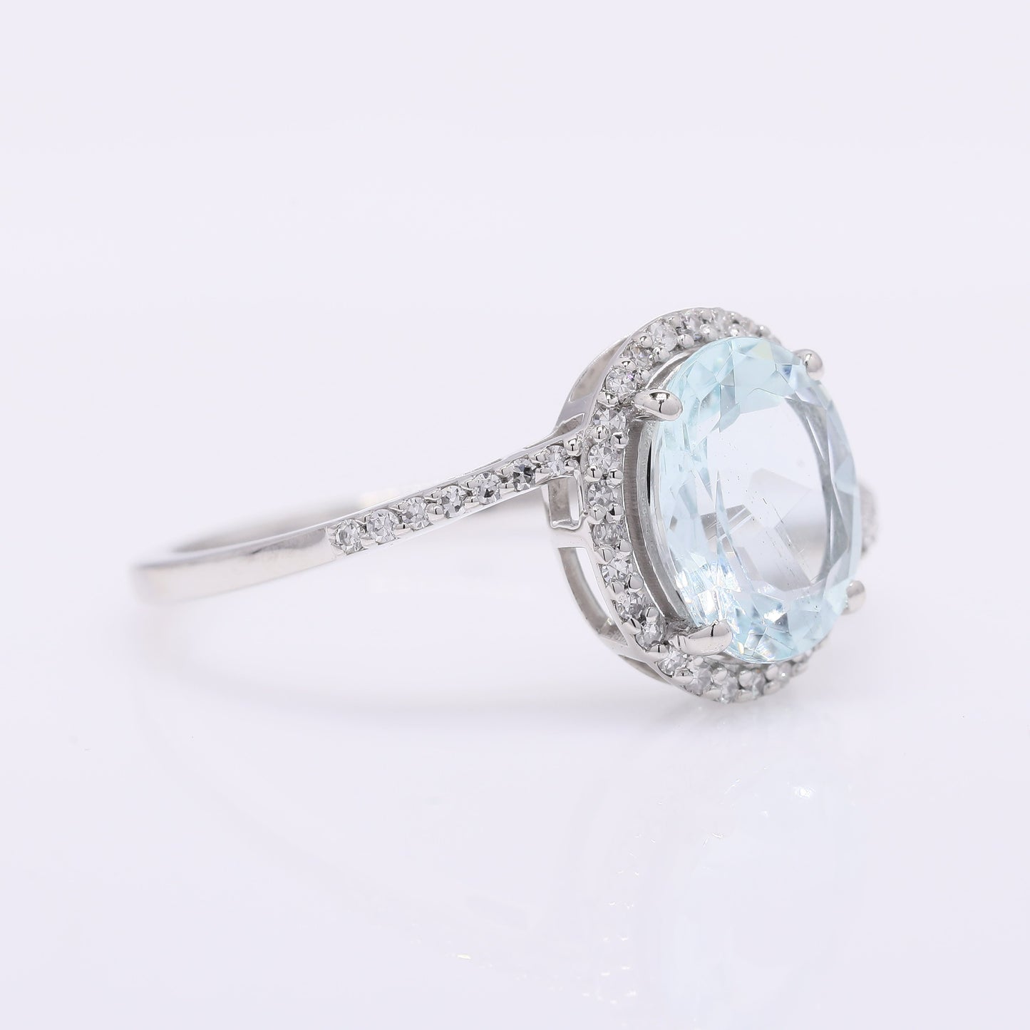 1.63 Ct Oval Mixed Cut Natural Aquamarine 950 Platinum Ring