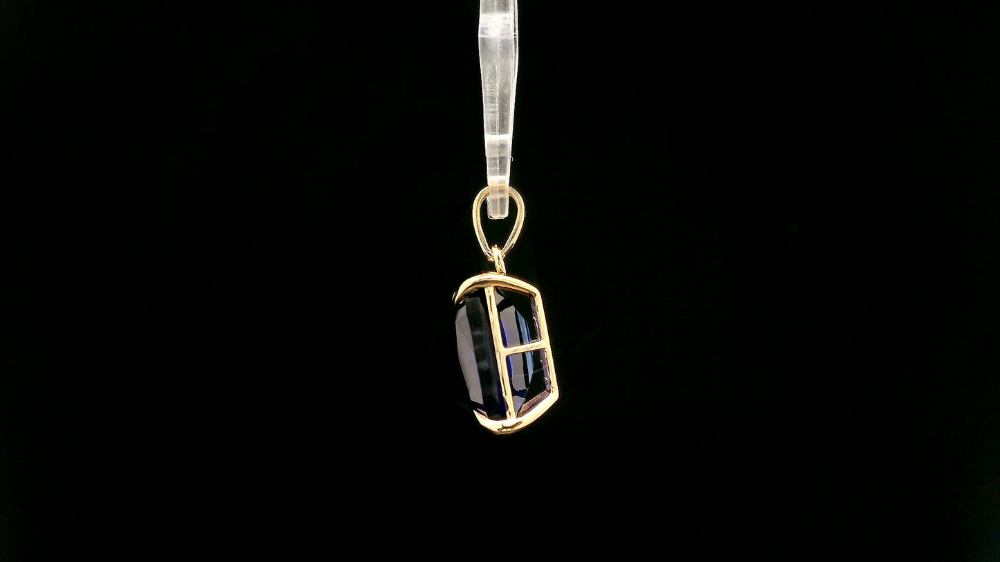 9.05 Ct Cushion Lab Grown Sapphire 14K Gold Pendant