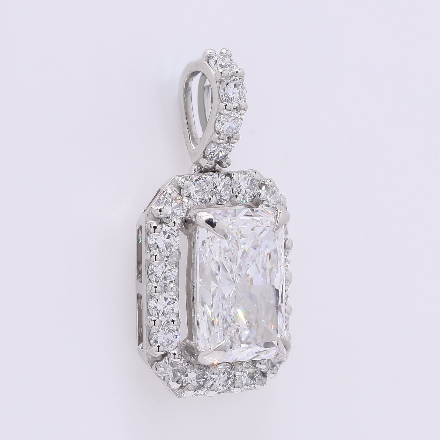 2.50 Carats Lab Grown Diamond 950 Platinum Pendant