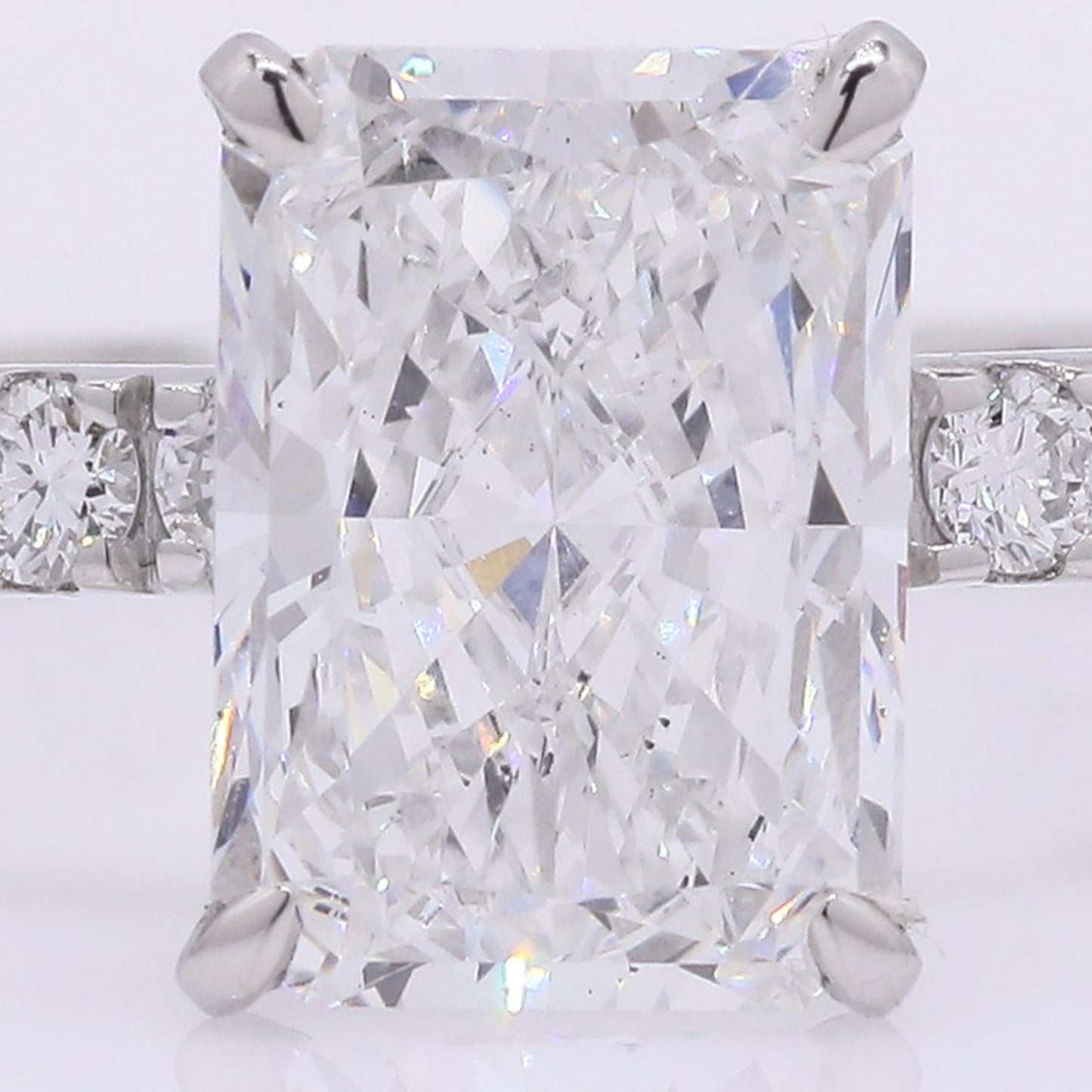 2.29 Carats Lab Grown Diamond 950 Platinum Ring