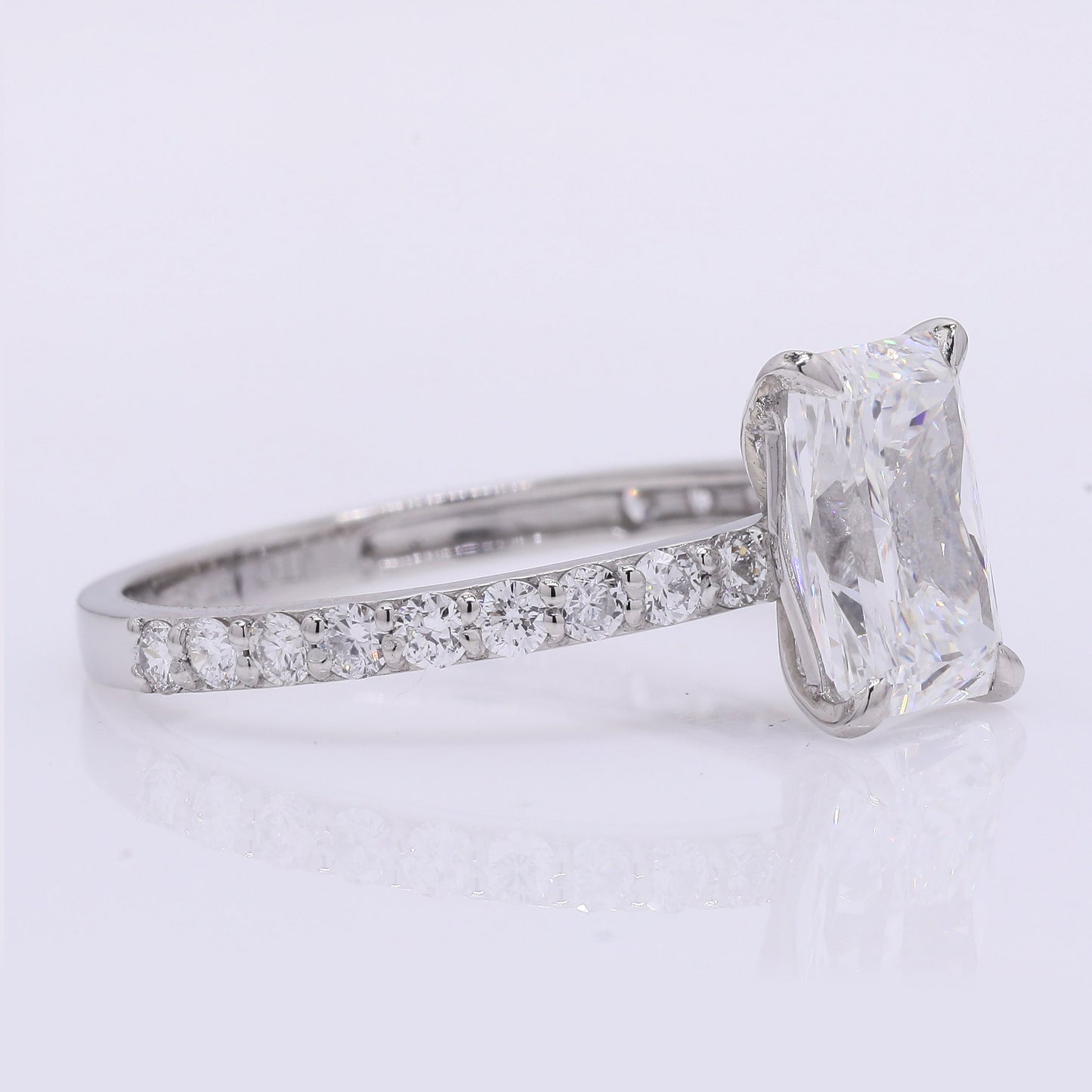 2.38 Carats Lab Grown Diamond 950 Platinum Ring