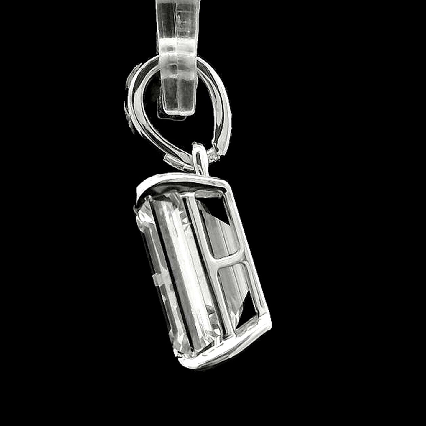 2.72 Carats Lab Grown Diamond 14K Gold Pendant