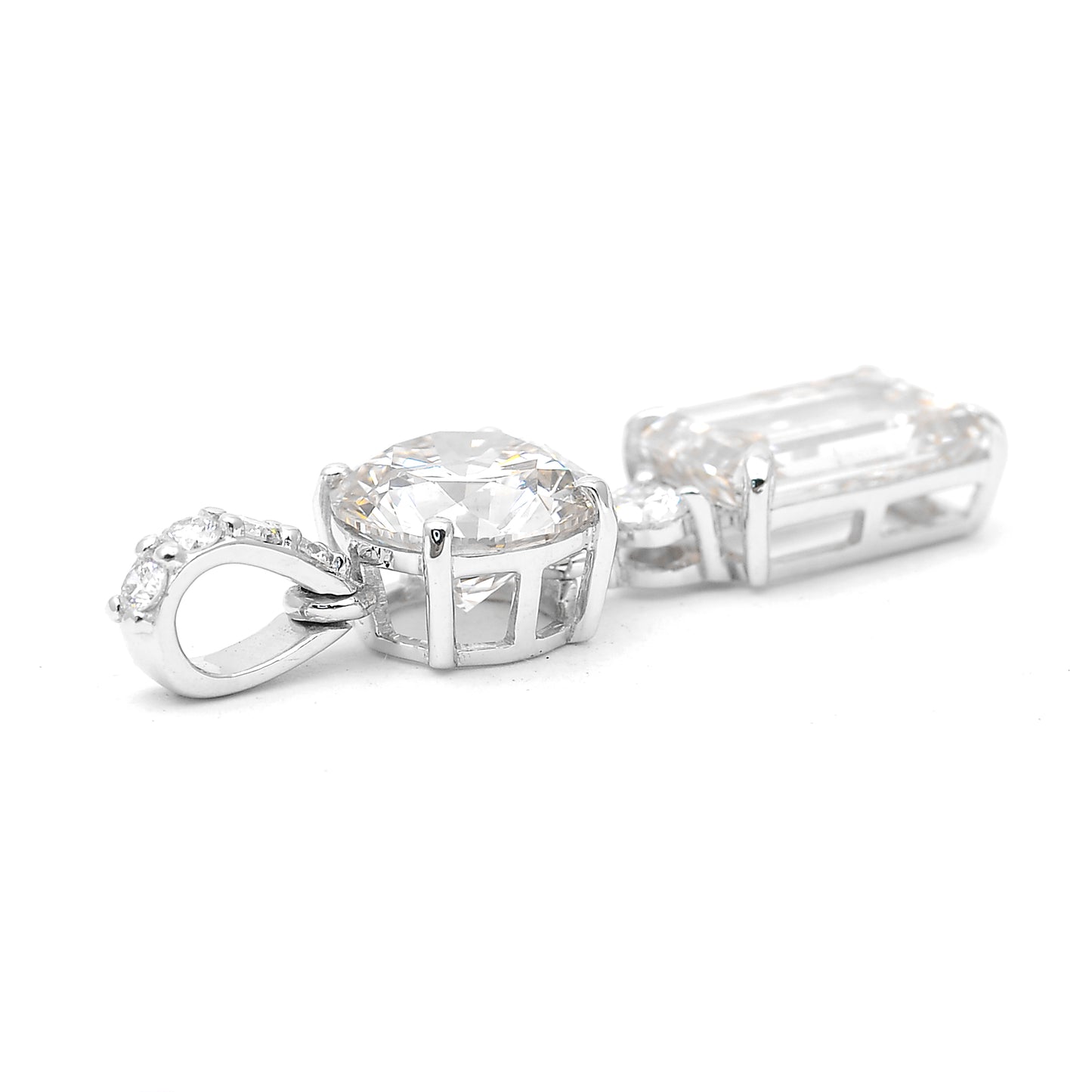 3.47 Carats Lab Grown Diamond 14K Gold Pendant