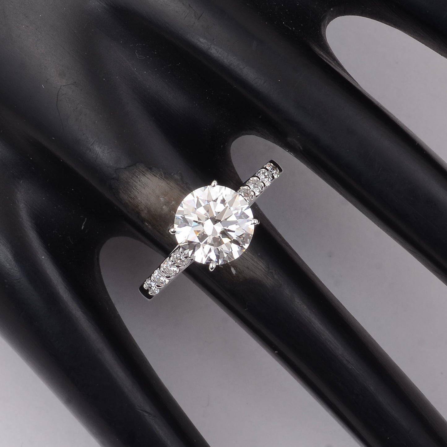 2.28 Carats Lab Grown Diamond 14K Gold Ring