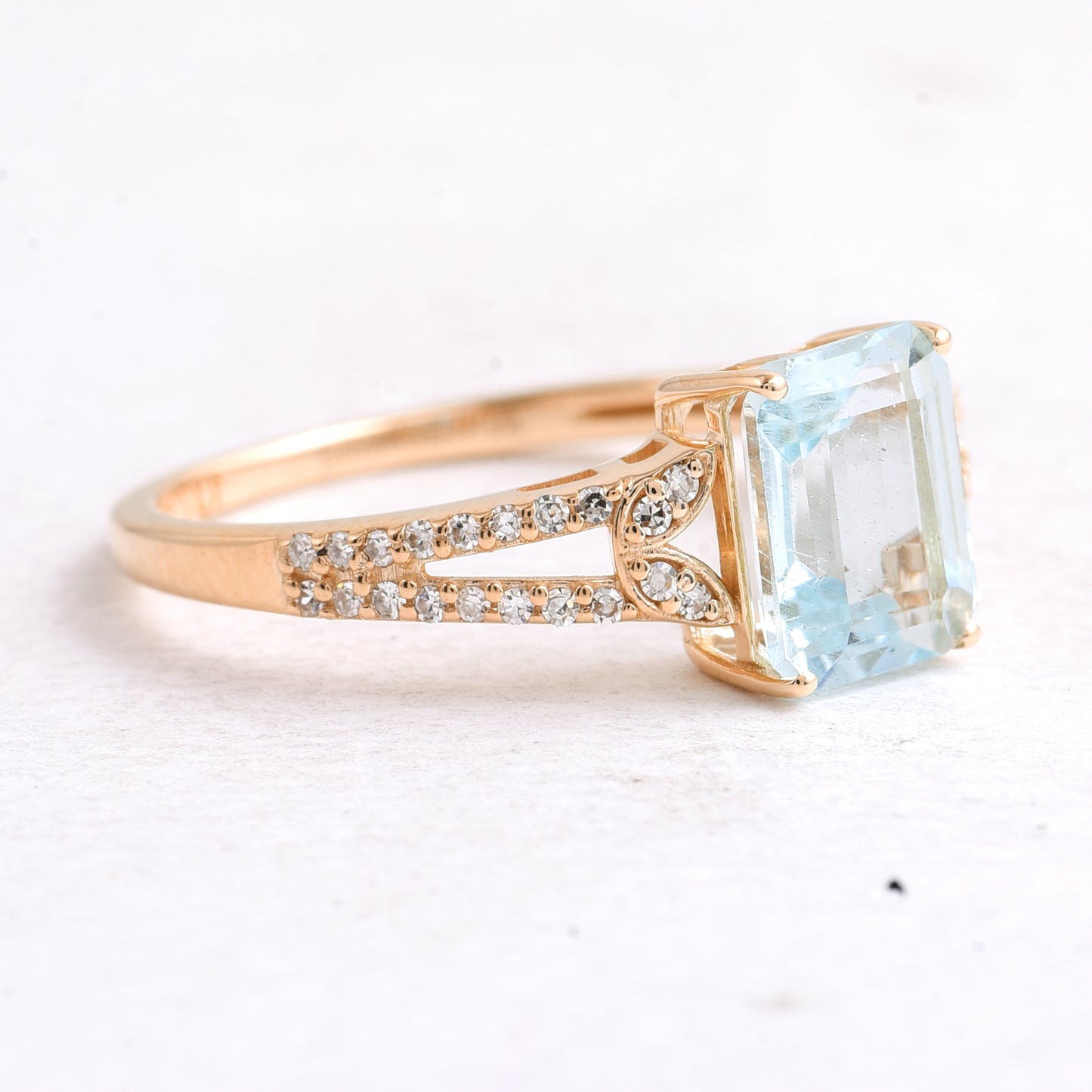 1.55 Ct Octagon Step Cut Natural Aquamarine 14K Gold Ring