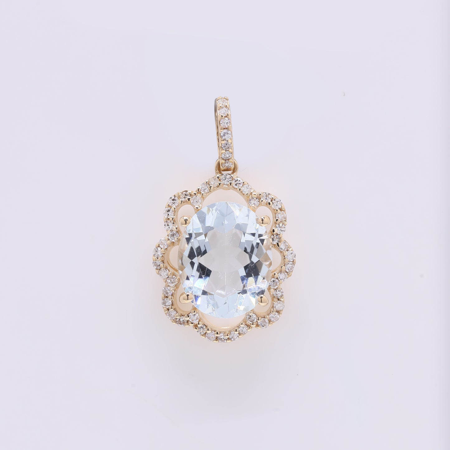 2.06 Ct Oval Mixed Cut Natural Aquamarine 14K Gold Pendant