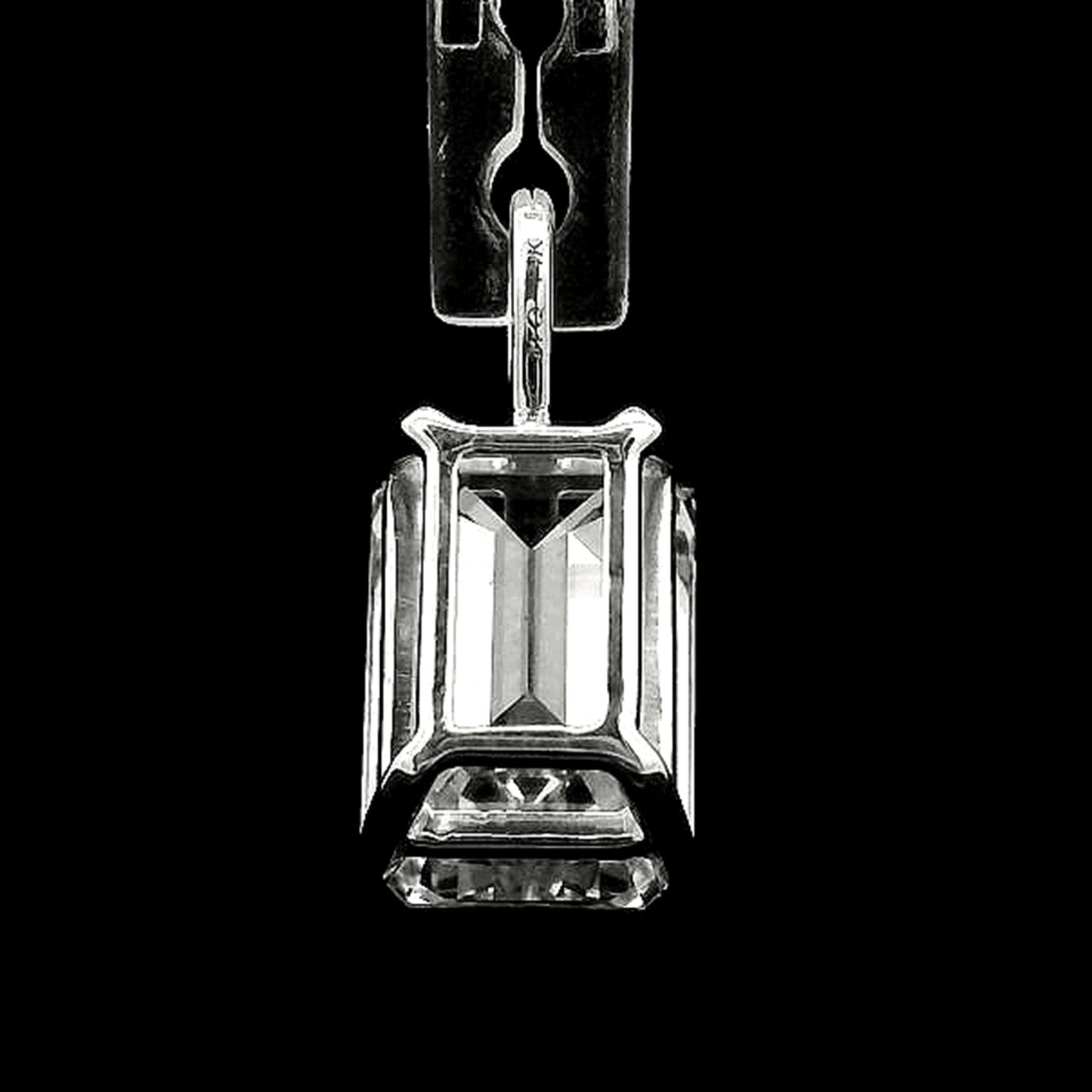2.37 Carats Lab Grown Diamond 14K Gold Pendant