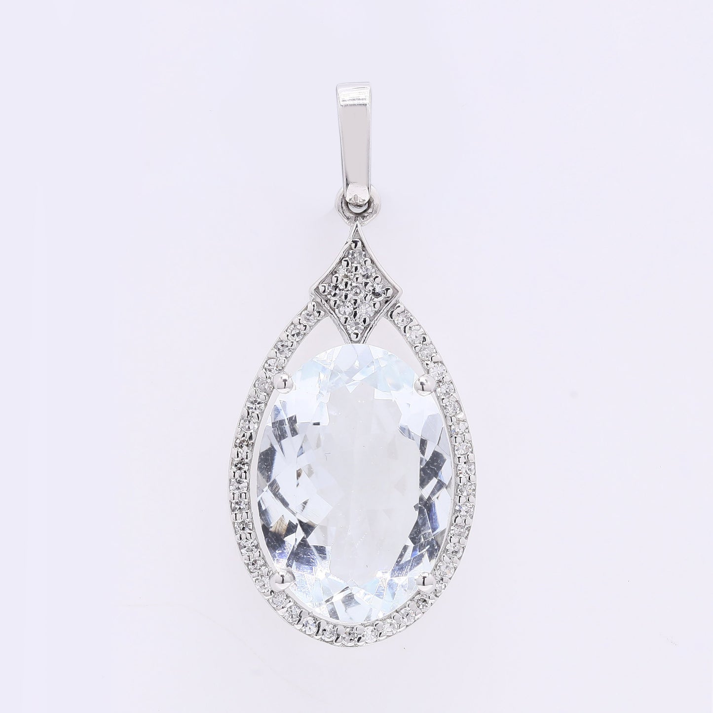 4.56 Ct Oval Mixed Cut Natural Aquamarine 950 Platinum Pendant