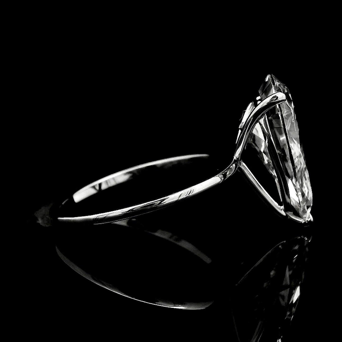 4.75 Carats Lab Grown Diamond 14K Gold Ring