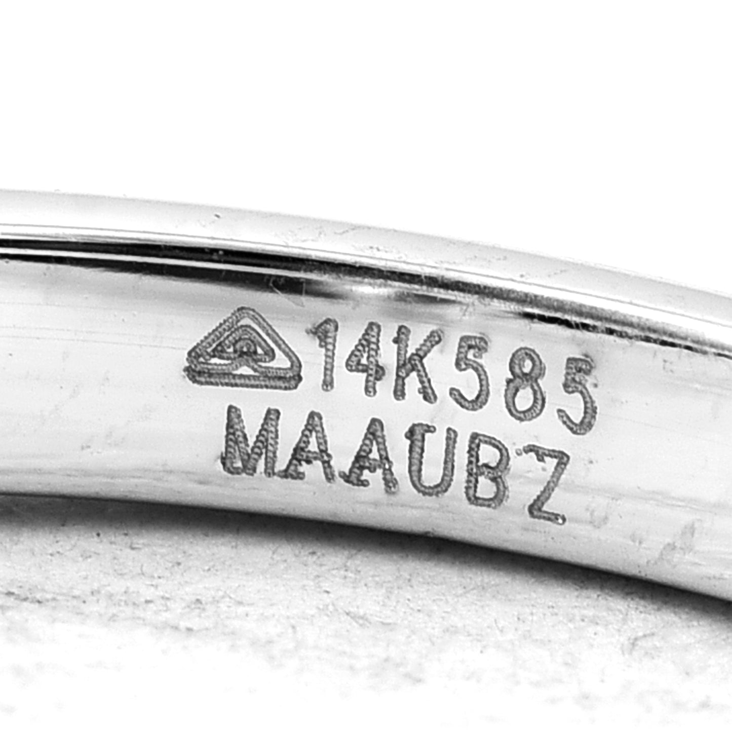 2.51 Carats Lab Grown Diamond 14K Gold Ring