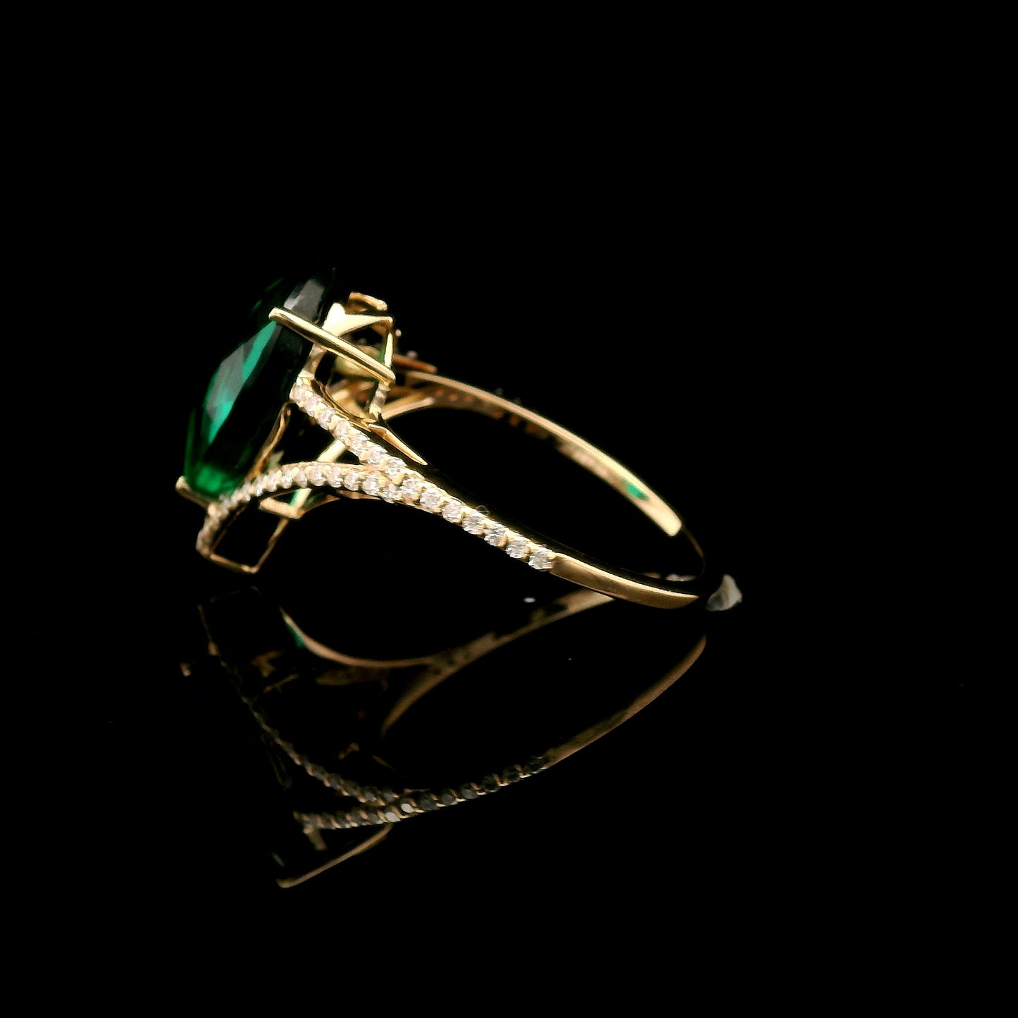 3.47 Ct Pear Mixed Cut Lab Grown Emerald 14K Gold Ring