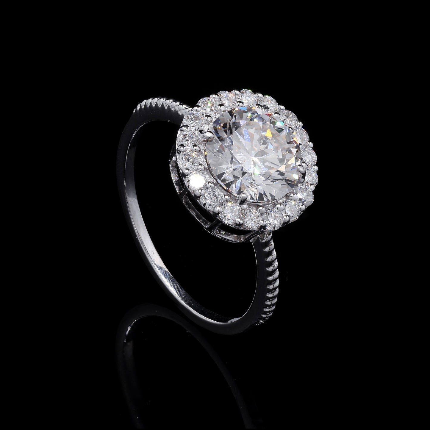 2.43 Carats Lab Grown Diamond 14K Gold Ring