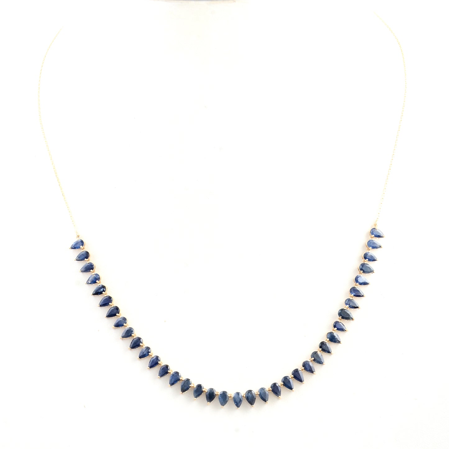 8.72 Ct Pear Sapphire 14K Gold Necklace