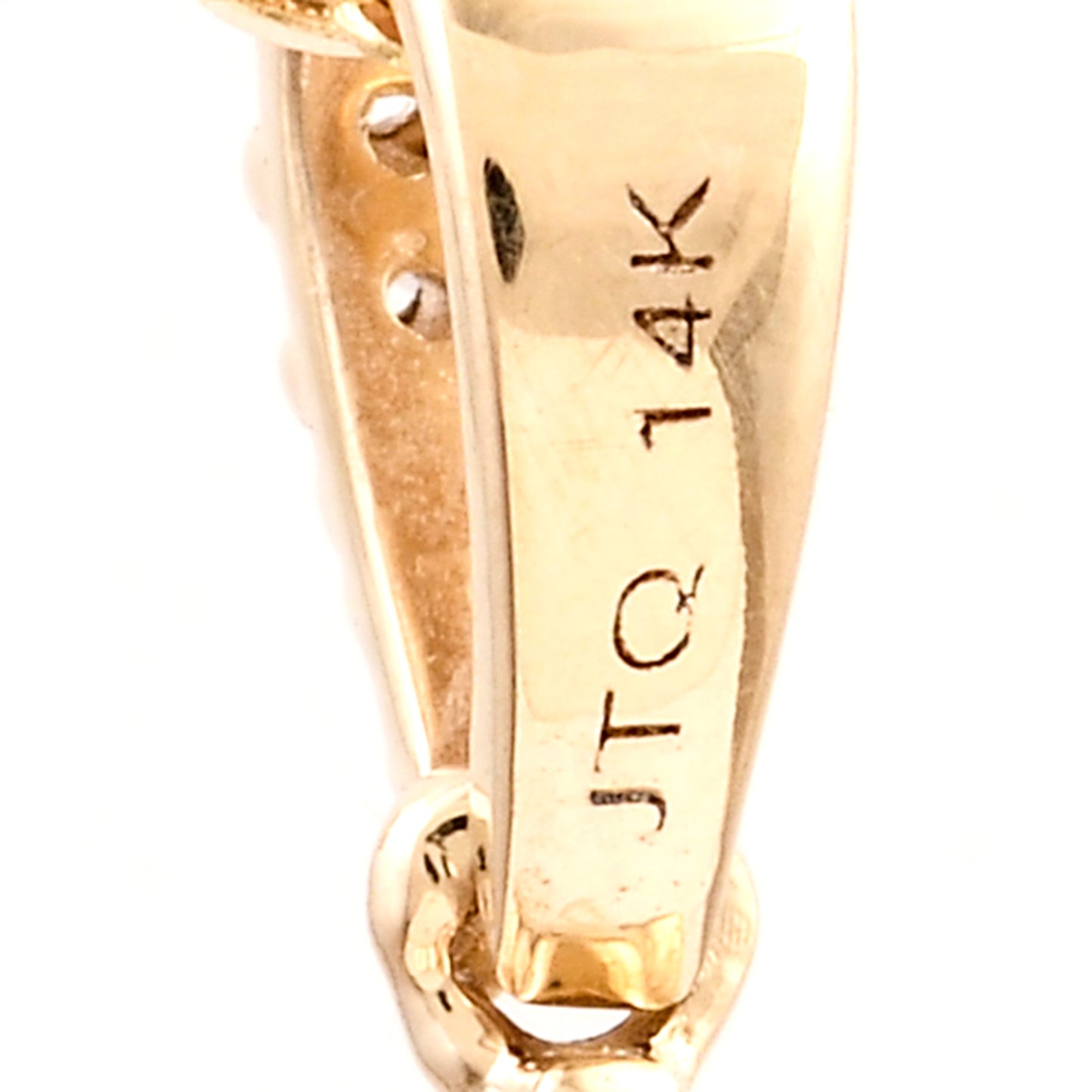 0.93 Ct Pear Sapphire 14K Gold Pendant