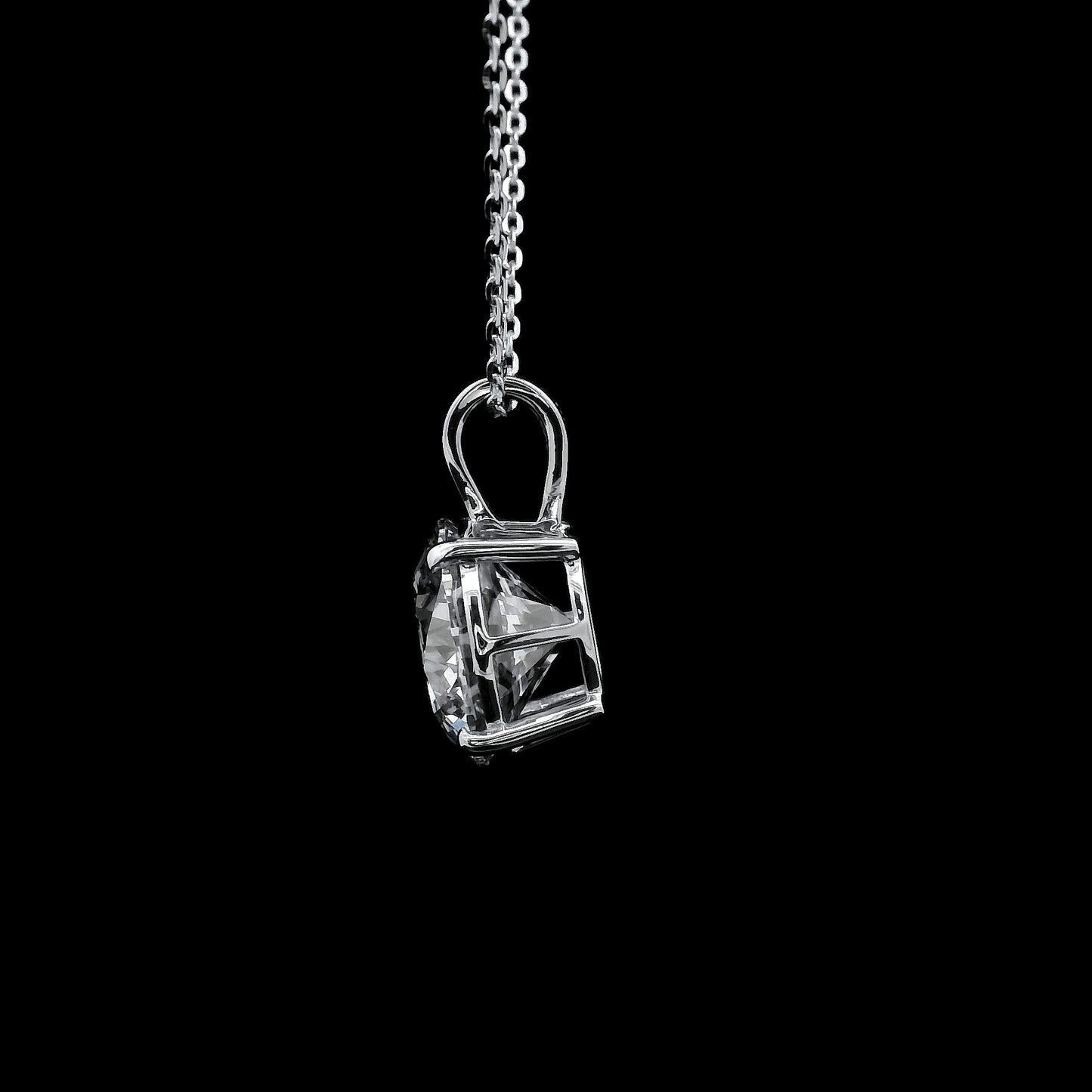 3.10 Carats Lab Grown Diamond 14K Gold Pendant