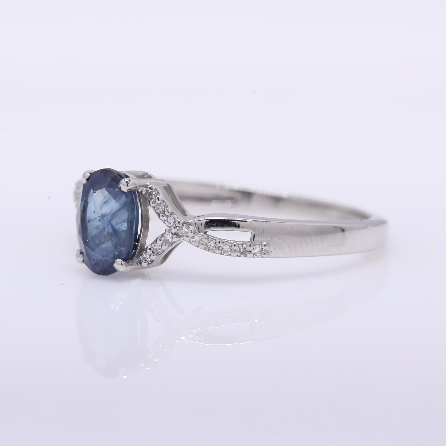 1.27 Ct Oval Mixed Cut Natural Sapphire 950 Platinum Ring