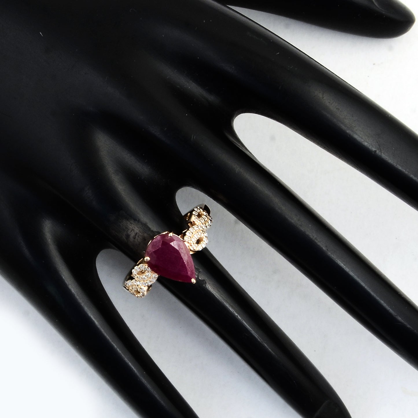 2.32 Ct Pear Mixed Cut Natural Corundum Ruby 14K Gold Ring