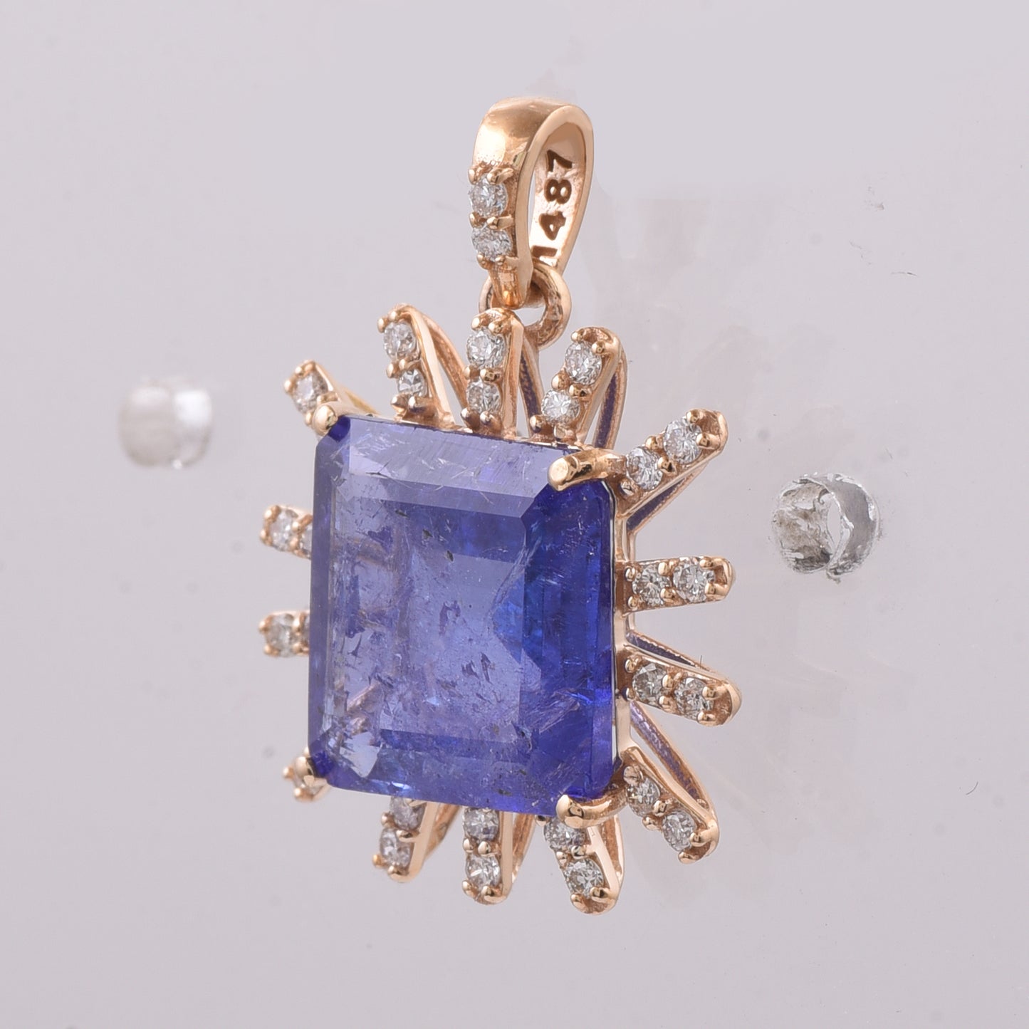 3.99 Ct Octagon Step Cut Natural Tanzanite 14K Gold Pendant