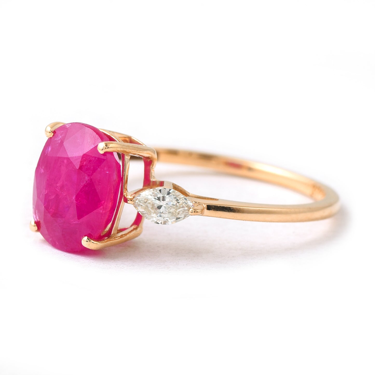 1.52 Ct Oval Mixed Cut Natural Ruby 14K Gold Ring