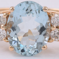 2.03 Ct Oval Natural Aquamarine 14K Gold Ring