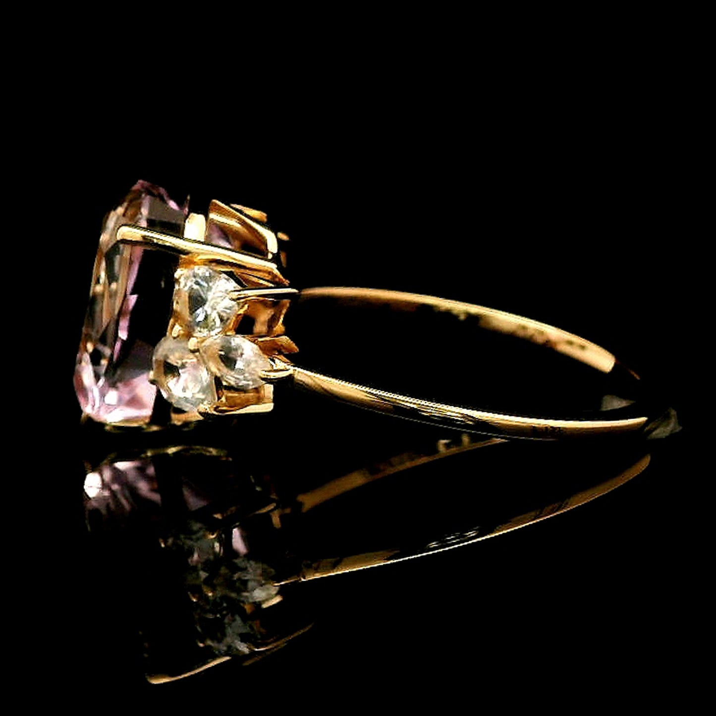 4.60 Ct Pear Kunzite 14K Gold Ring