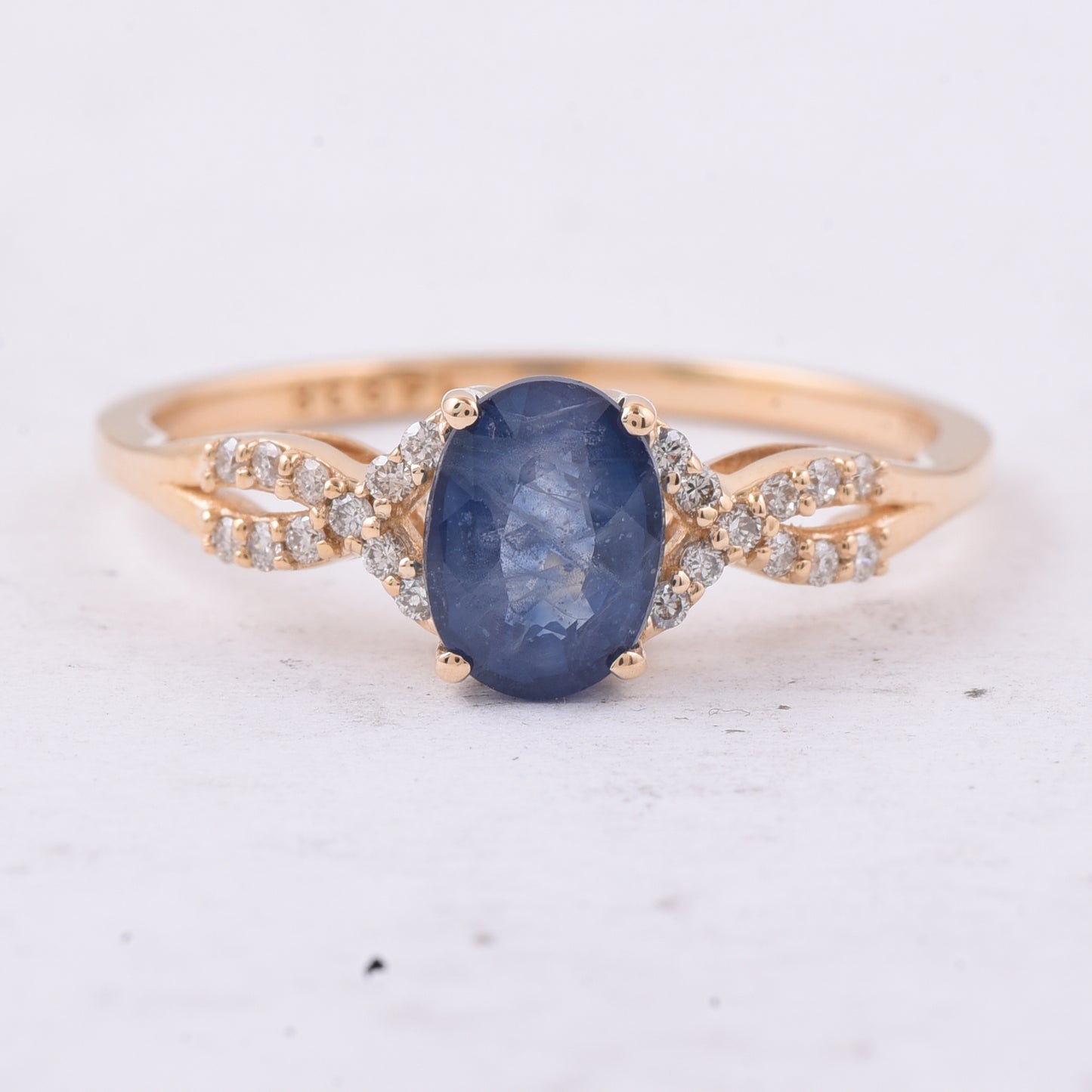 1.19 Ct Oval Natural Sapphire 14K Gold Ring